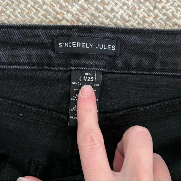 Sincerely Jules Black Distressed Denim Shorts - Picture 6 of 6